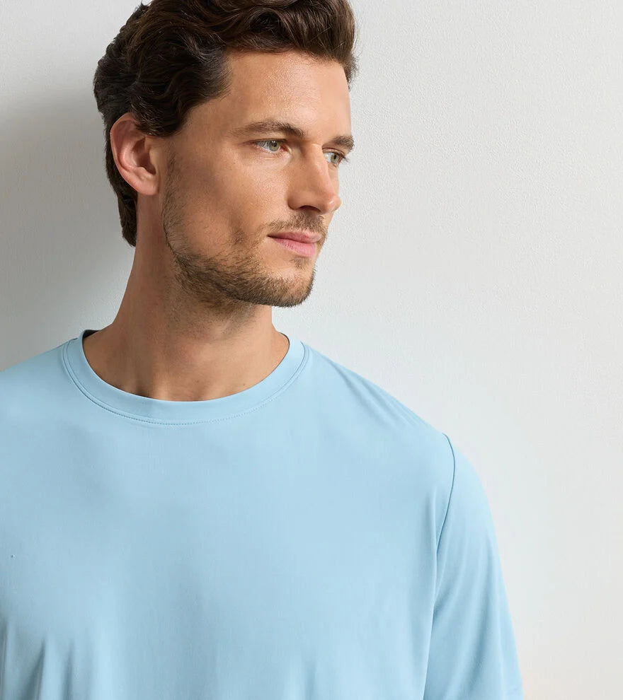 Featherweight Performance Sun Shirt (MS26EK88)