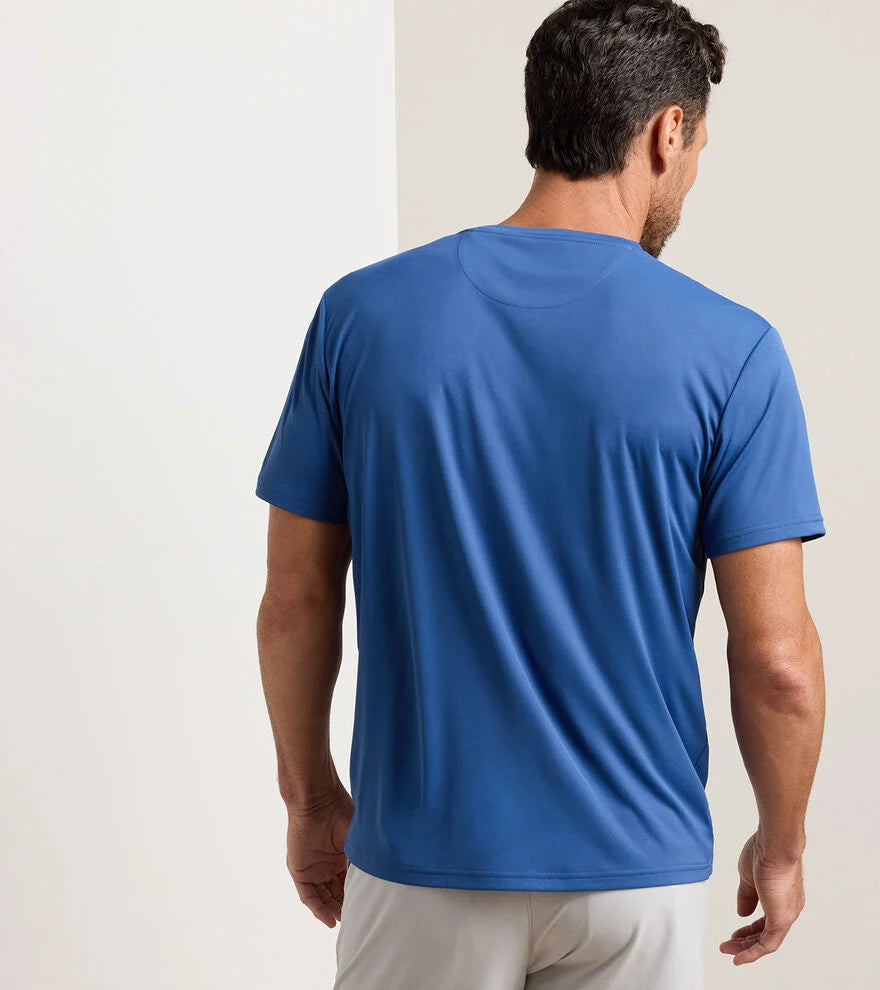 Featherweight Performance Sun Shirt (MS26EK88)