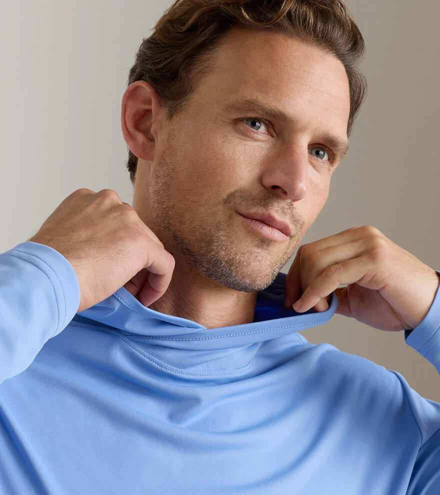 Featherweight Performance Sun Shirt Hoodie (MS26EK89)