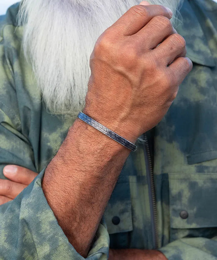 Navarch 9mm Cuff Bracelet