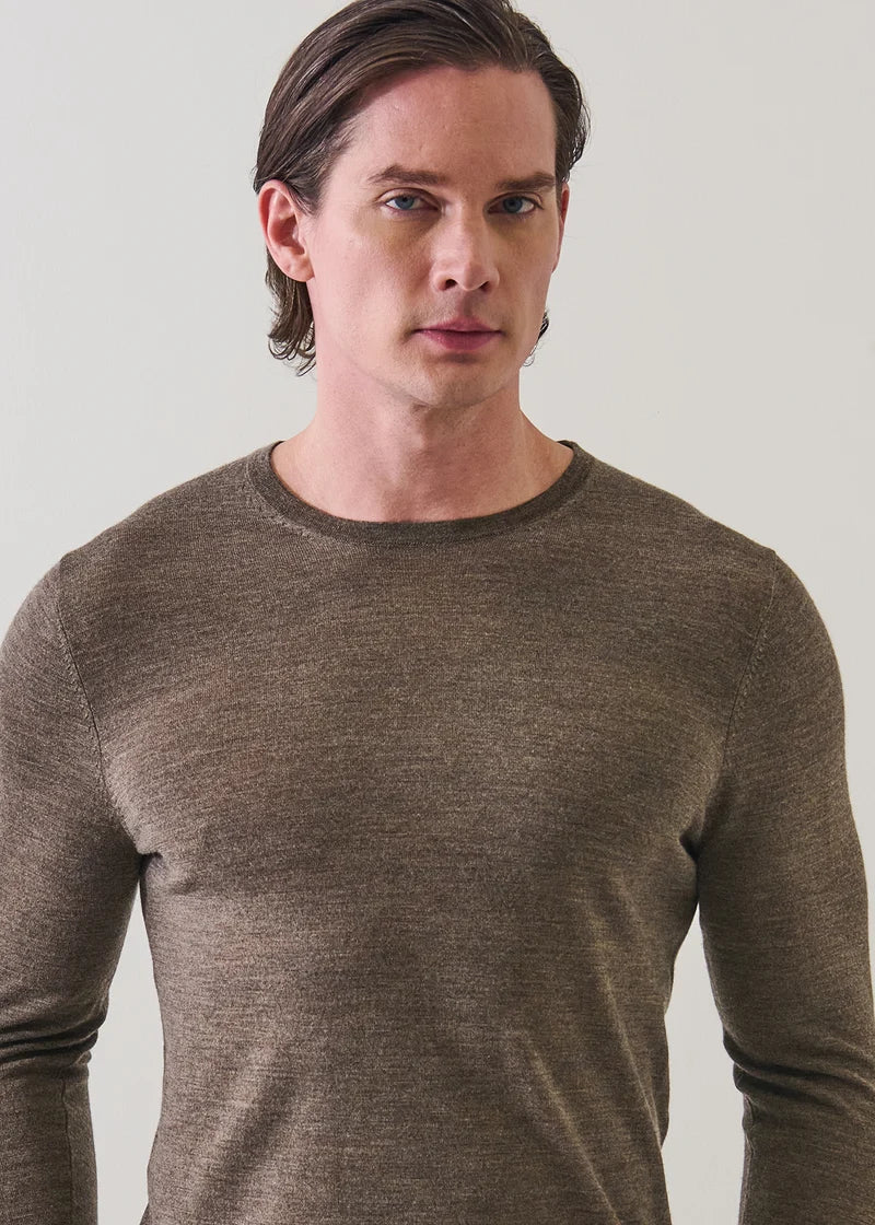 Extra-Fine Merino Crewneck (P114C05)